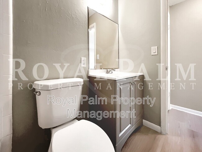 Building Photo - 13037 First Street- 1