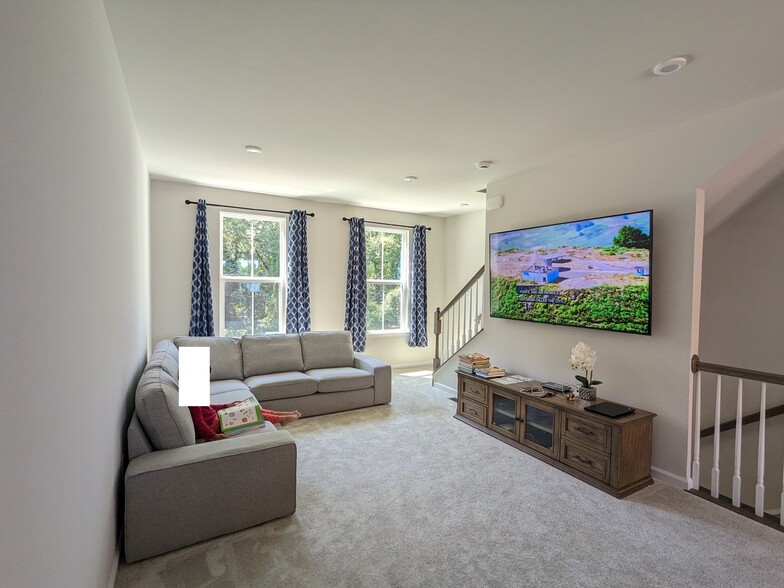 Second floor living room - 48 Sidney Ln