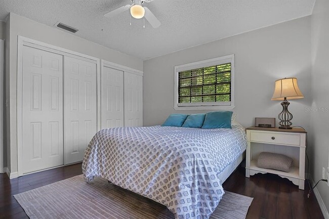 Building Photo - 889 Torchwood Dr