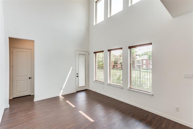 Building Photo - 9815 Romo St