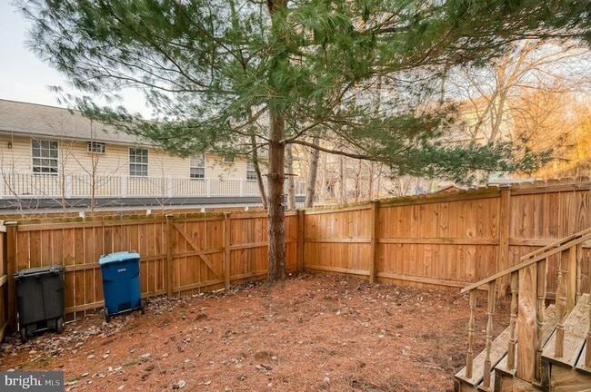 Building Photo - 14 Merganser Ct