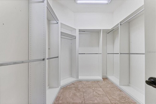 Building Photo - 5580 Semolino St