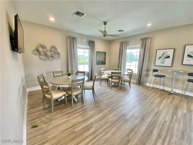 Building Photo - 15314 Wildflower Cir