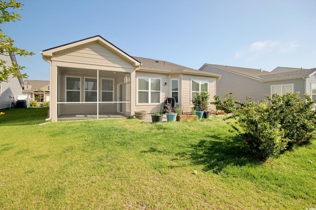 Building Photo - 876 Culbertson Ave
