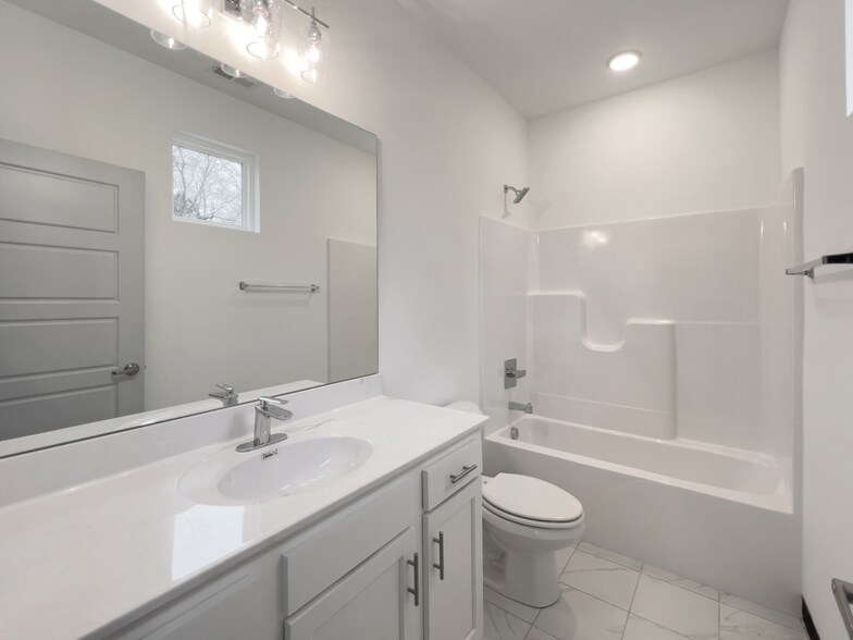 Building Photo - 3813 Jett Ln