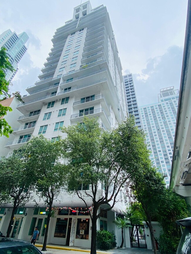 Building Photo - 234 NE 3rd St