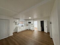Building Photo - 219 W 53rd St