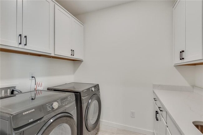 Building Photo - 1072 Brookglynn Trce