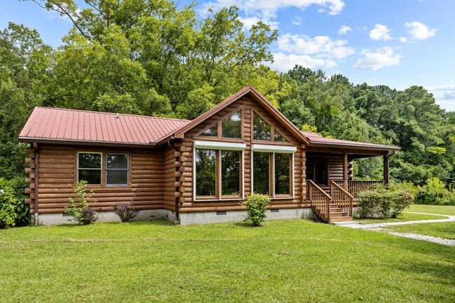 Building Photo - 126 George Jones Rd