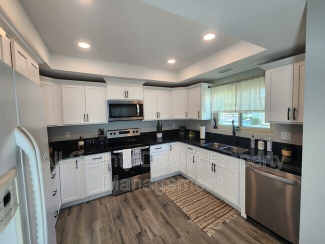 Building Photo - 82190 Waring Way