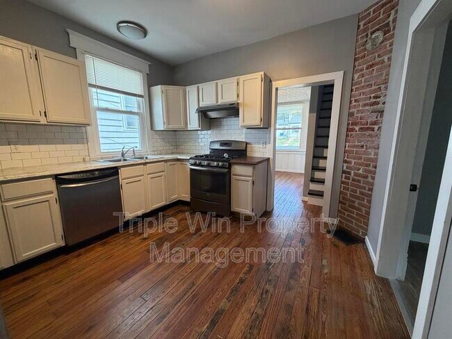 Building Photo - 7790 Folk Ave