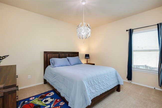 Building Photo - Haslet 4 Bedroom Home