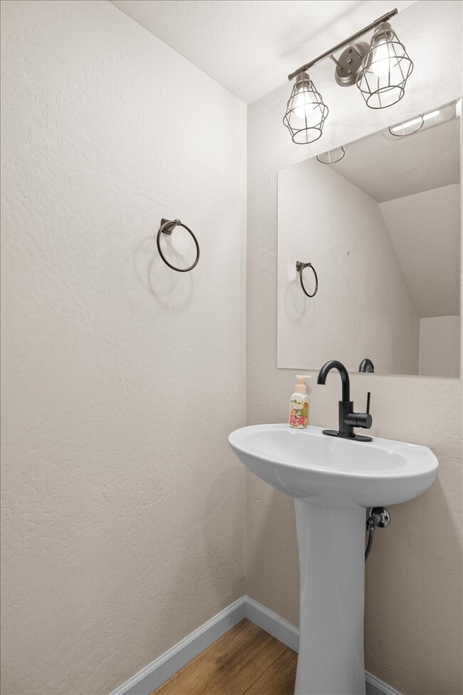 Building Photo - 7870 Phaedra Ln