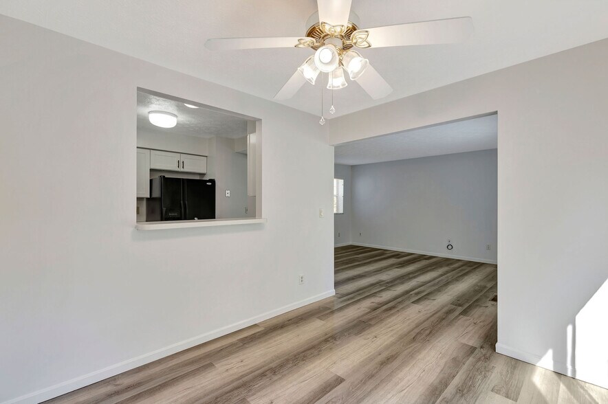 Building Photo - 206 Glenwood Ave