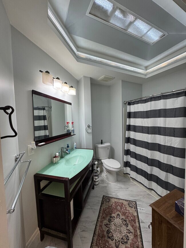 Building Photo - Sunflower Estate LLC