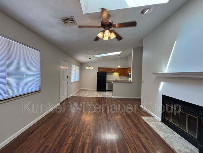 Building Photo - 206 Eagle Ridge