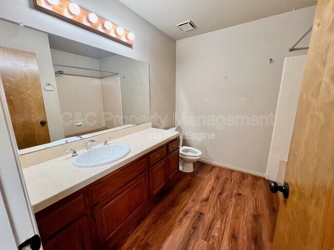 Building Photo - 2890 Huntington Blvd