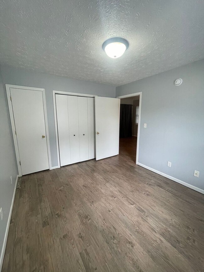 Building Photo - 1029 N 7th St