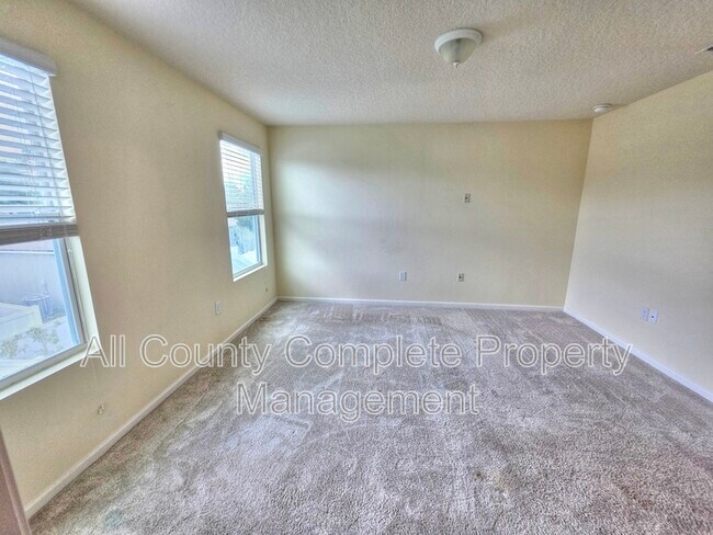 Building Photo - 8595 Dylan Michael Dr