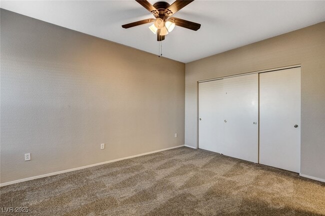 Building Photo - 8250 N Grand Canyon Dr