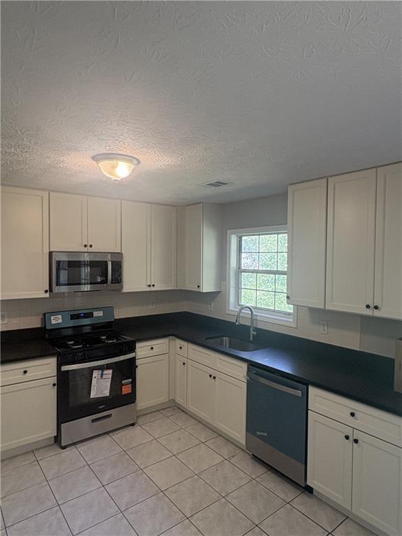Building Photo - 1119 Whisper Wind Dr