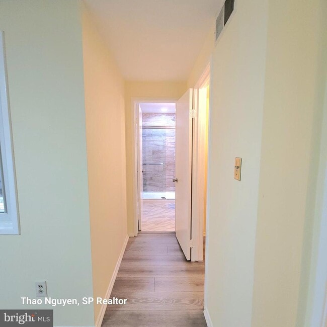 Building Photo - 10534 Cambridge Ct