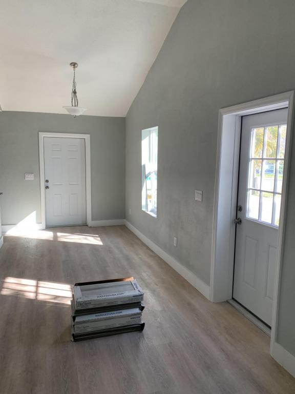 Building Photo - 1114 Wyatt St