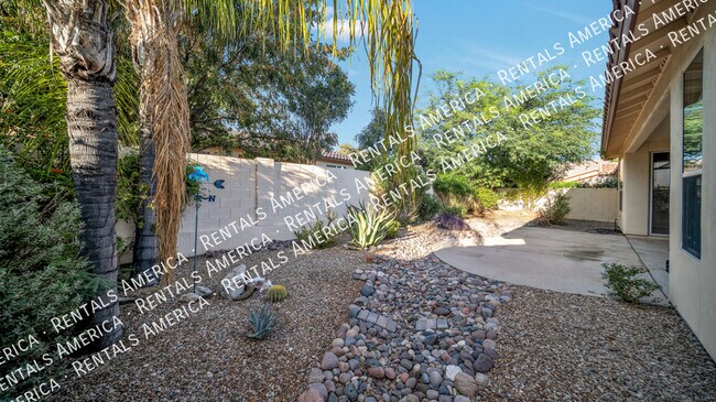 Building Photo - 3140 W Northern Cross Trail