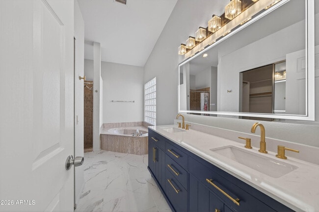 Building Photo - 3824 Plaza De La Yerba