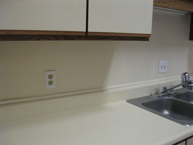 Building Photo - Cozy Home in Georgetown area