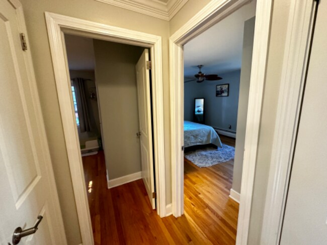 Building Photo - 165 Richardson Dr