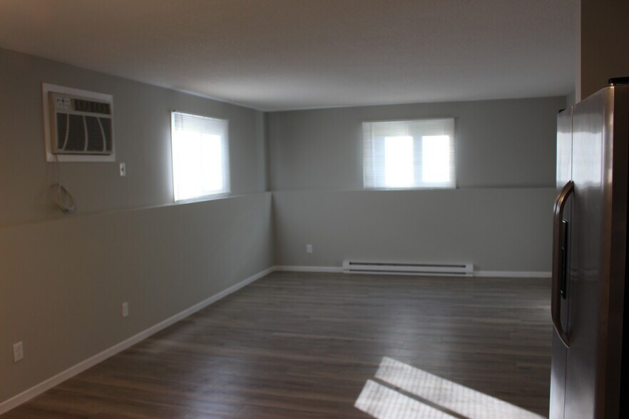 Living Room - 1061 Terrace Dr