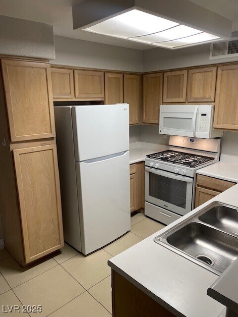 Building Photo - 5217 Caspian Springs Dr
