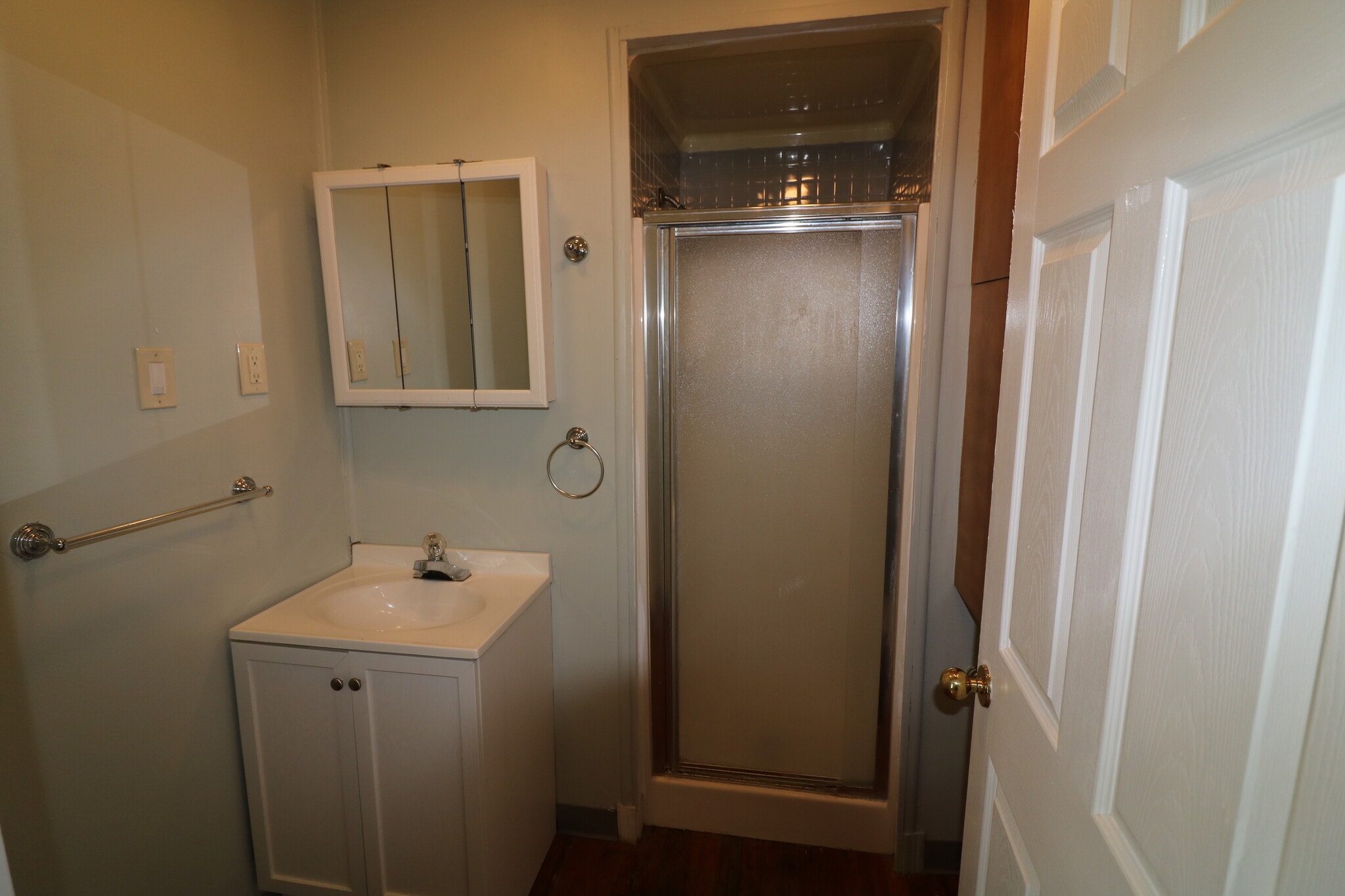 Building Photo - 1626 Summit Ln