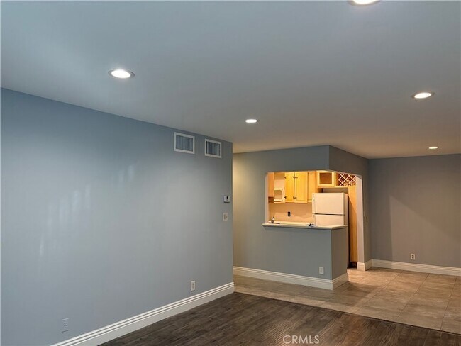 Building Photo - 12720 Burbank Blvd