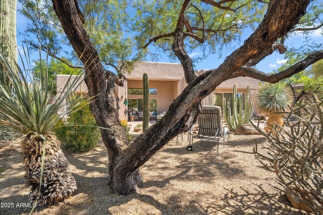 Building Photo - 7466 E High Point Dr
