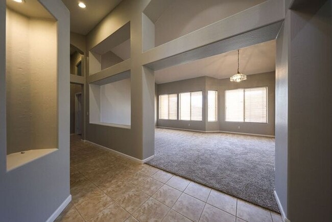 Building Photo - Now Available in Chandler! Spacious 4 Bedroom Home in Carino Estates!