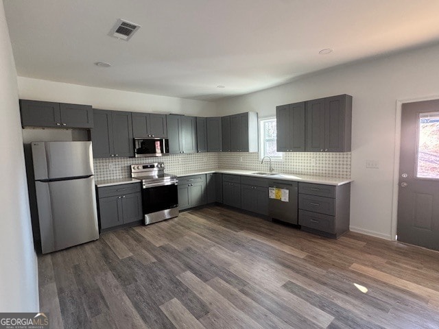 Building Photo - 20 Sanford Ave