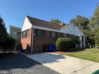 Building Photo - 8613 Leonard Dr