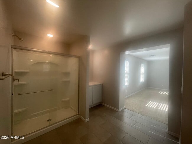 Building Photo - 14222 West Honeysuckle Dr