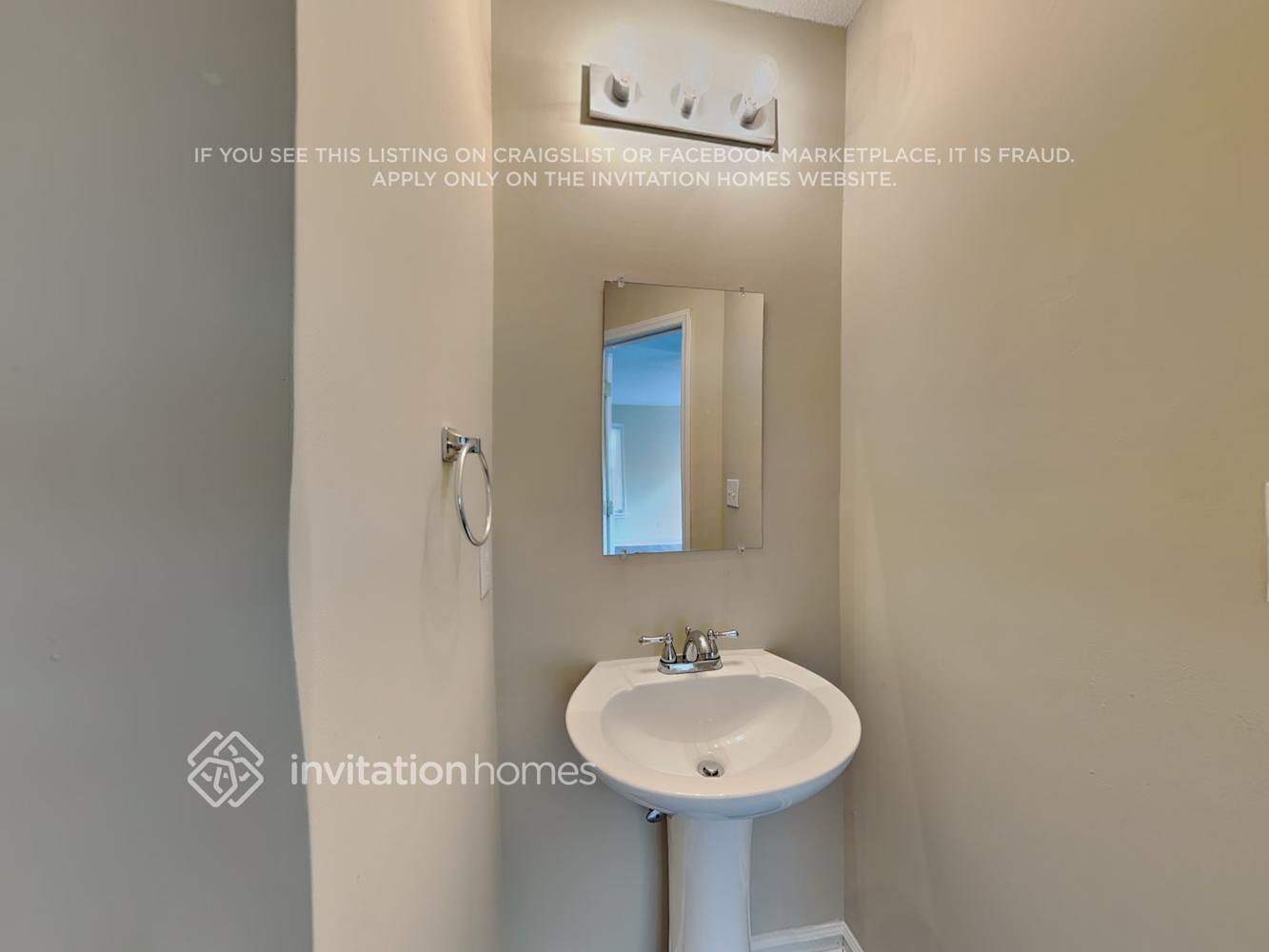 Building Photo - 2004 Pineton Ct