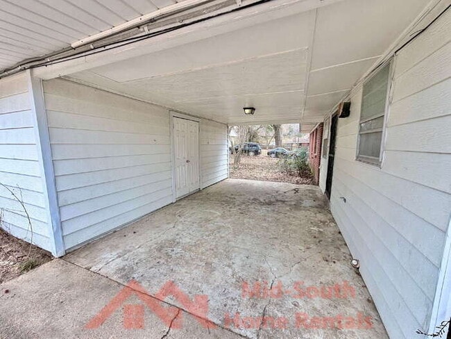 Building Photo - 3308 E Rosita Cir