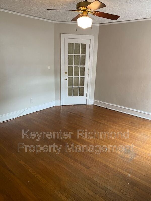 Building Photo - 210 N Stafford Ave