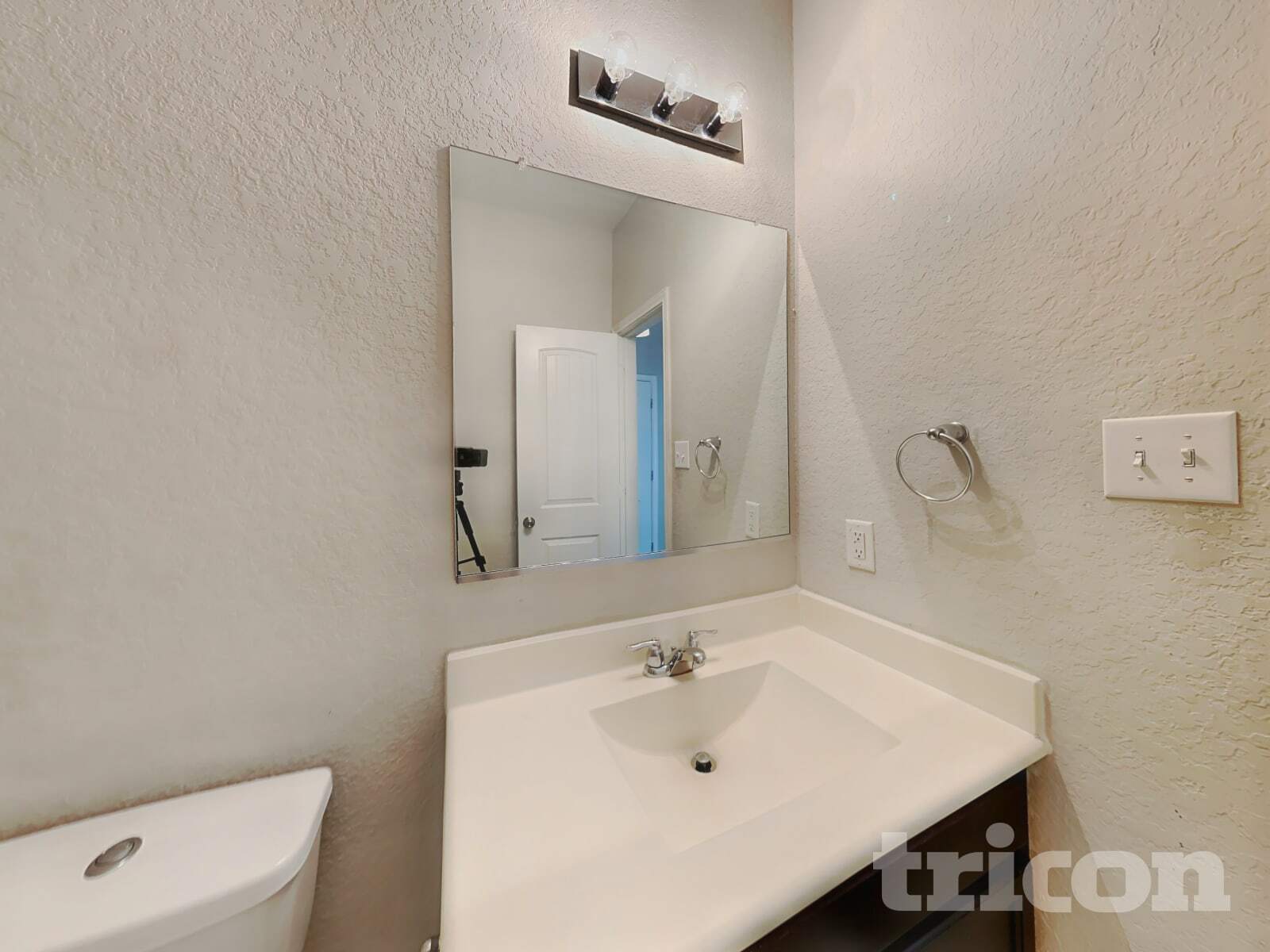 Building Photo - 6411 Candlepass Dr