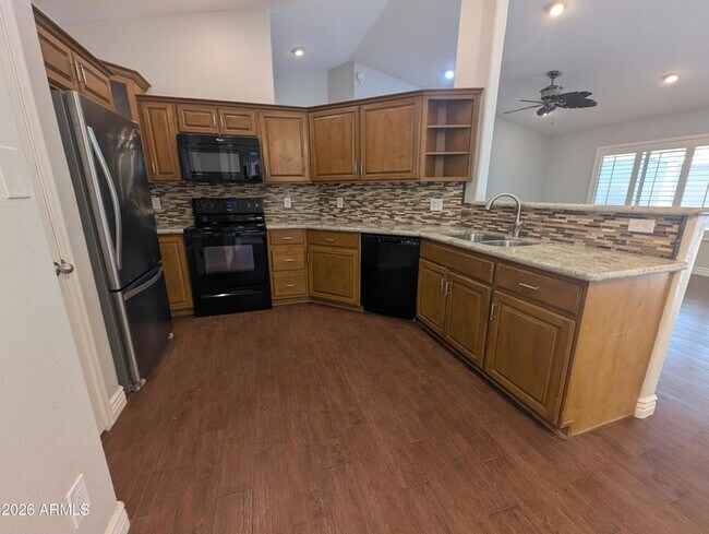 Building Photo - 20014 N 77th Dr