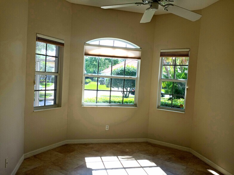 Building Photo - 5069 Flagstone Dr