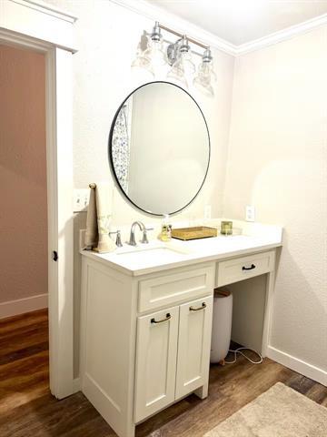 Building Photo - 608 N Belknap St