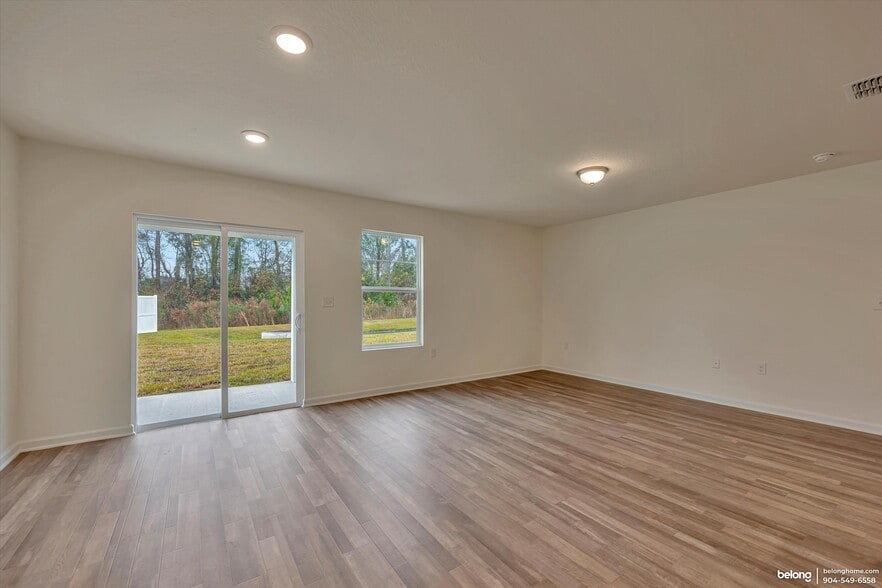 Building Photo - 45081 Red Brick Dr
