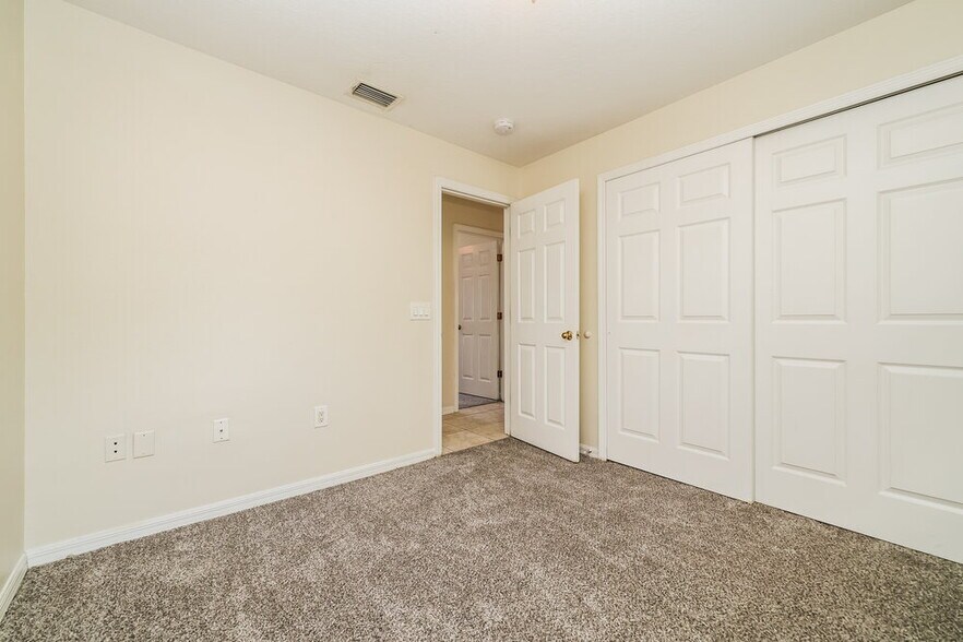Building Photo - 11805 Prickly Pear Way