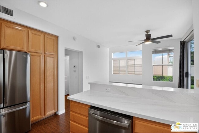 Building Photo - 2930 Hogan Pl